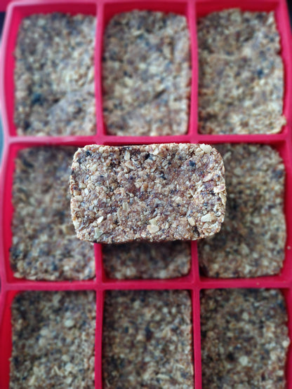 fig *date-oat square